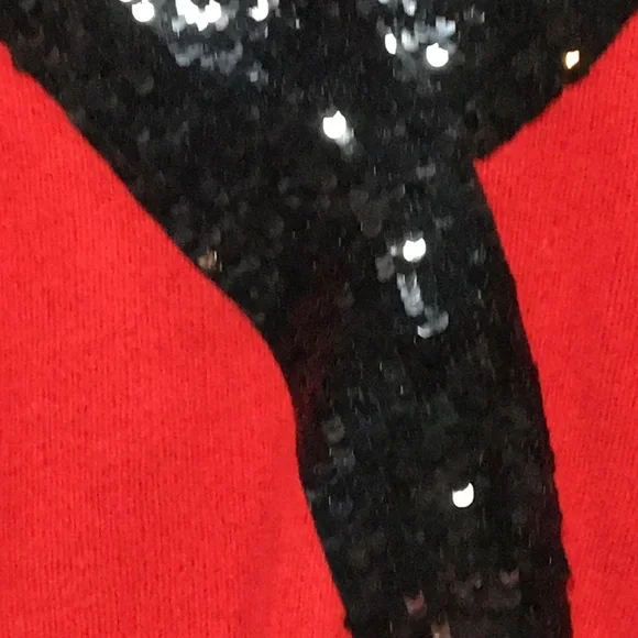Red & Black 1980s Vintage Angora & Silk Sequin Bow Sweater Size Small/Medium 2/6 - Picture 9 of 10